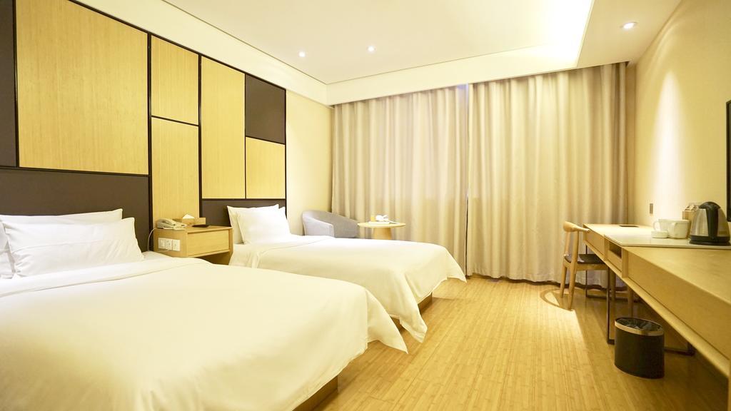 Ji Hotel Shanghai Oriental Pearl Tower エクステリア 写真