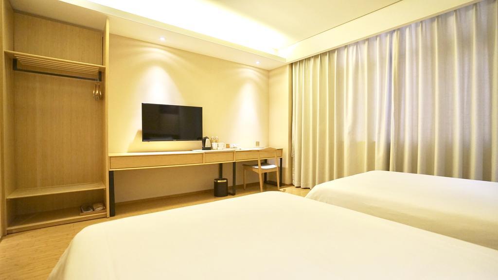 Ji Hotel Shanghai Oriental Pearl Tower エクステリア 写真